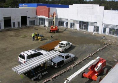 Kincumber Industrial Building Project Management with vehicles at work