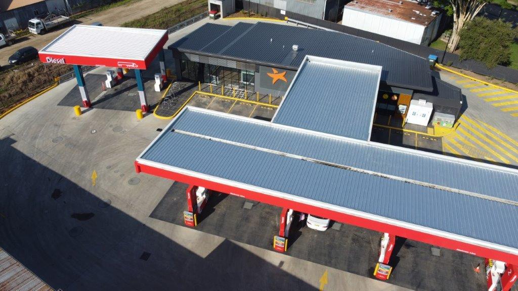 Commercial Builder Sustainable Service Station Construction Commercial builder project displaying a modern service station with sustainable materials and design.